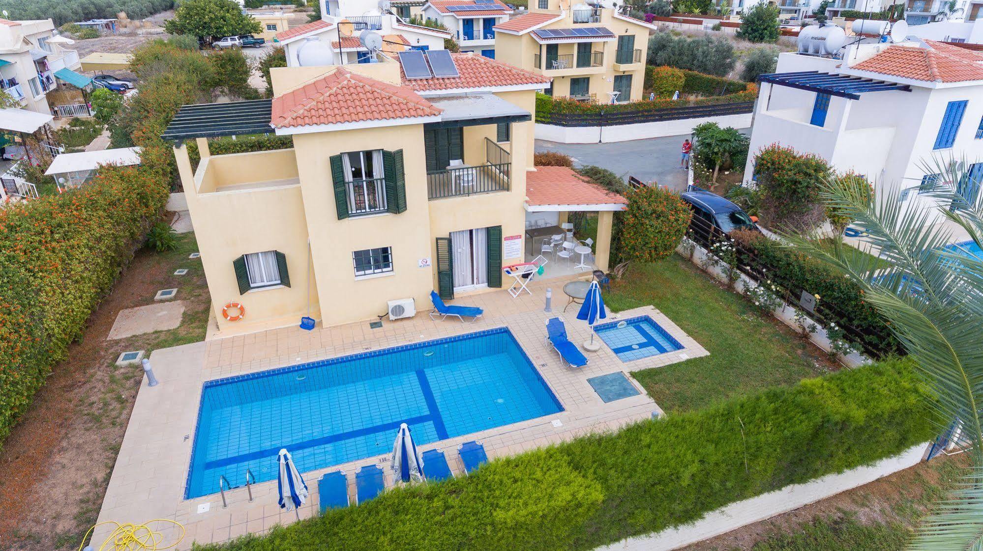 Kotsias Corallia Villas Coral Bay Exteriör bild